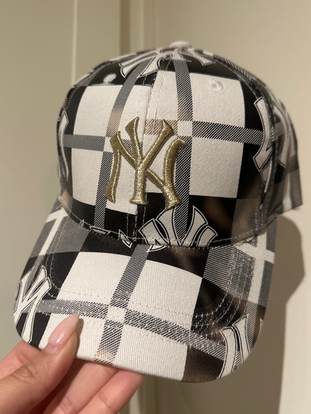 New York Yankees Plaid monogram Baseball Cap - Black, White, Gold